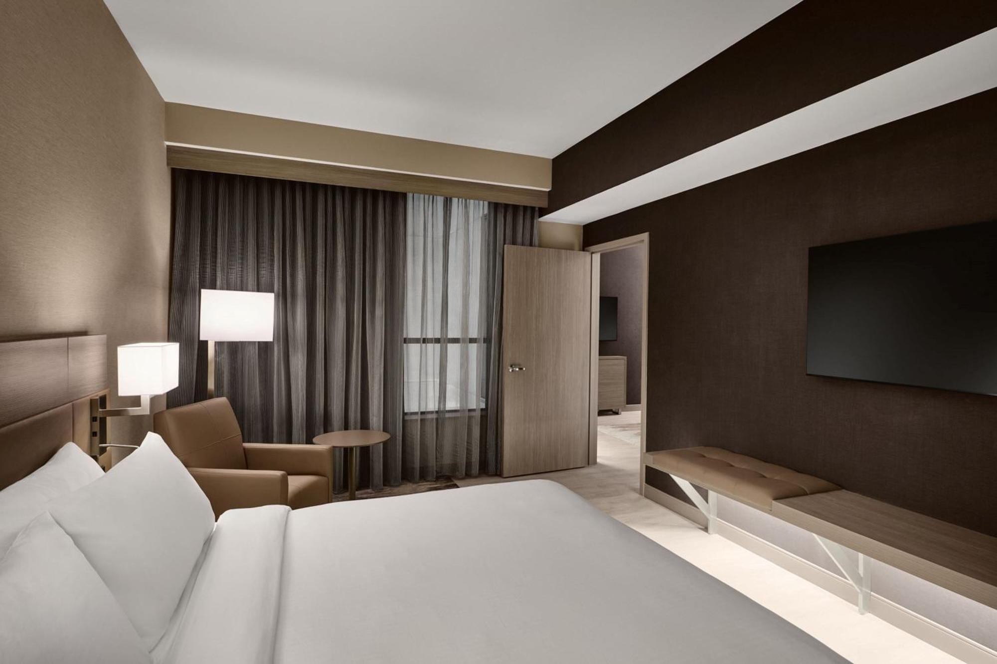 Ac Hotel By Marriott Kansas City Downtown Экстерьер фото